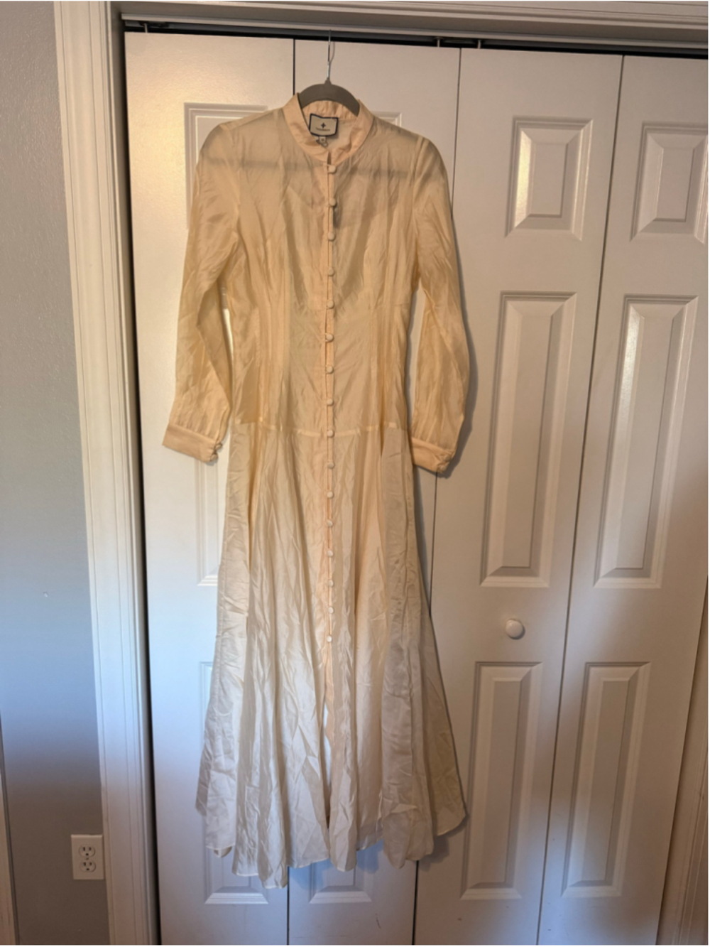 Women's KATIENYC NWT Tuckernuck
Champagne Organza Marbella
Dress XS - Picture 4 of 7